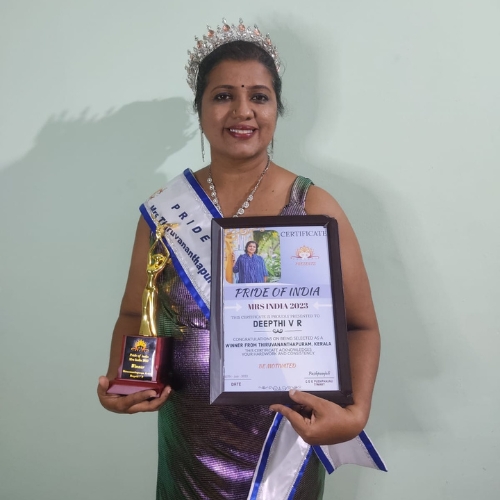 Deepthi VR, Mrs Thiruvanantha Puram 2023, Pride of India 2023, Beauty Contest Organised By DK Pageant